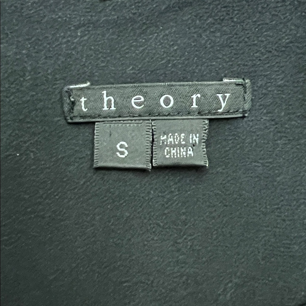 Theory EUC Black Fitted Crew Neck Top - Picture 5 of 6